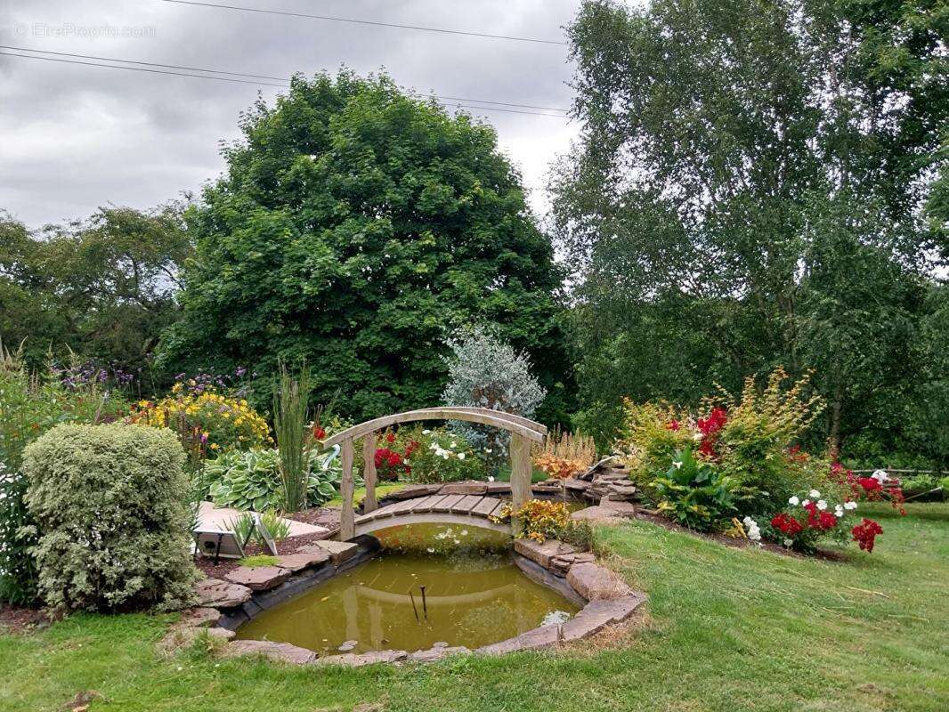 Maison à PONT-L'EVEQUE