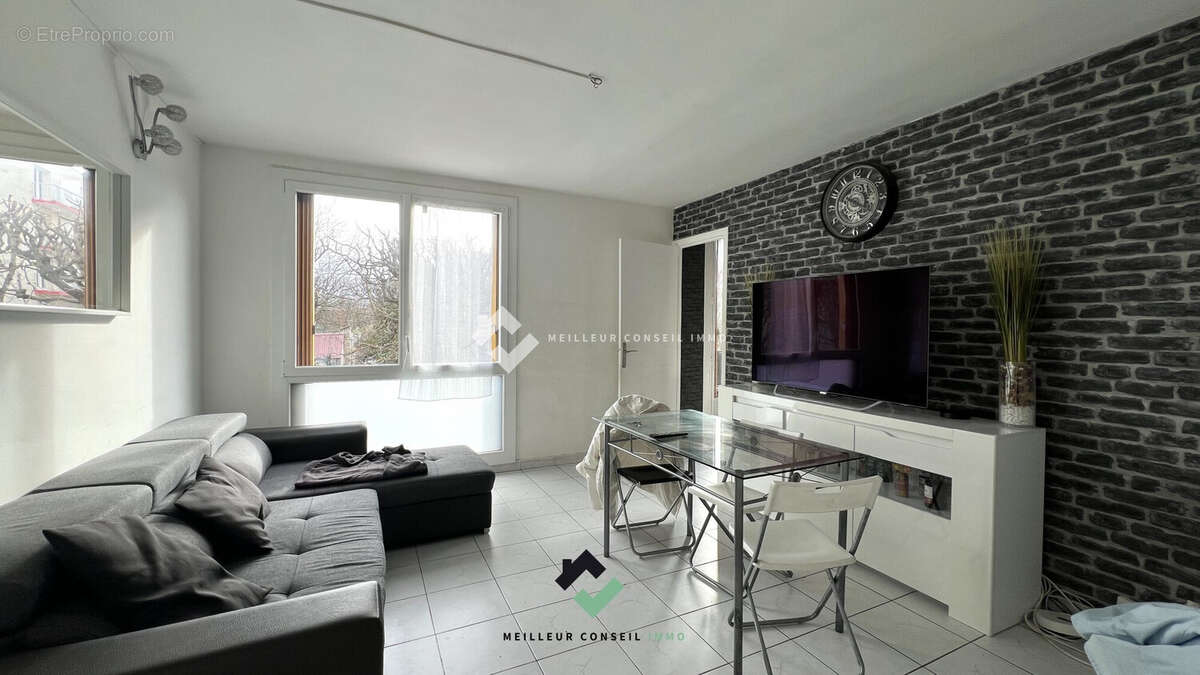 Appartement à CHOISY-LE-ROI