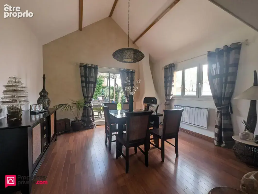 Maison individuelle 7 pièces de 145m² avec jardin clos de 660m² - photo 6