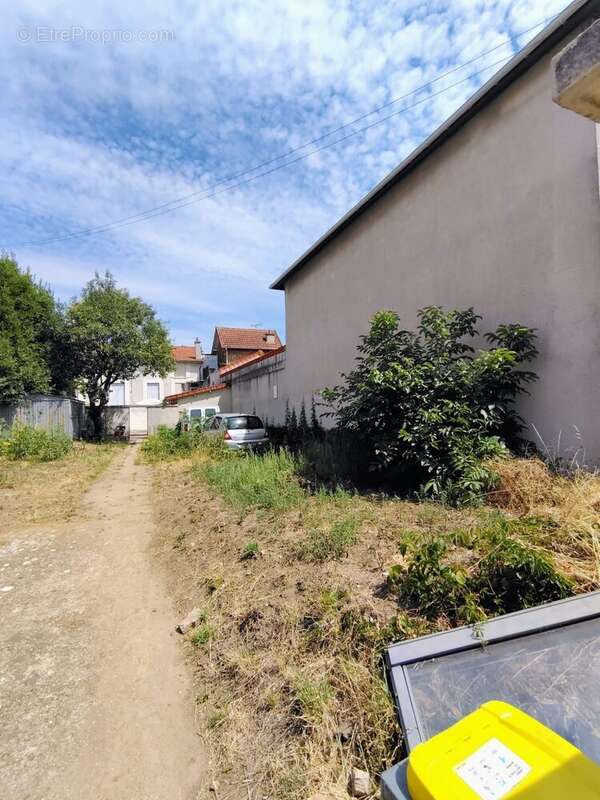 Appartement à VILLENEUVE-LE-ROI