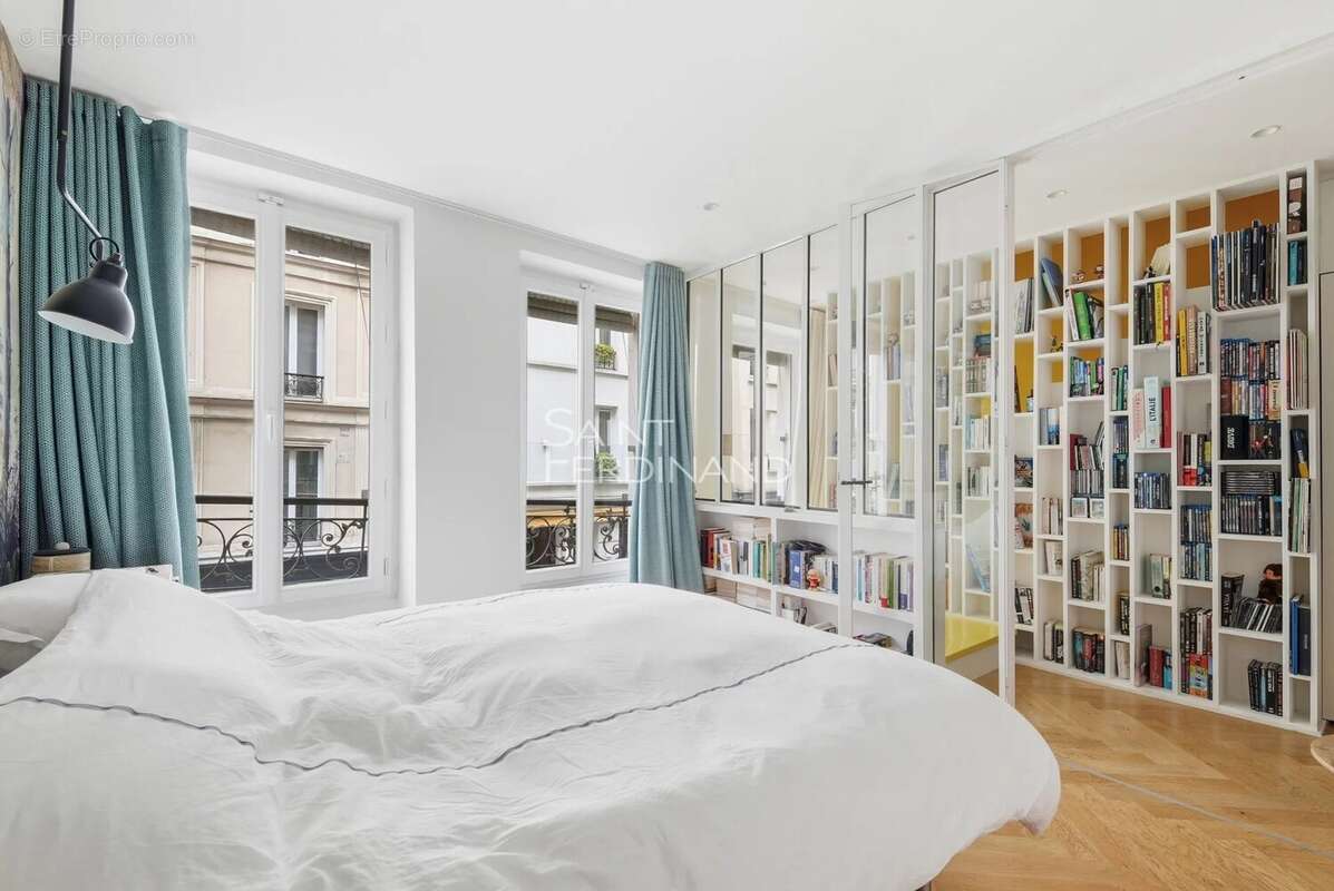 Exclusivité. Paris 18ème Abbesses.  Magnifique Triplex de 6 pièces  4 chambres. - photo 15