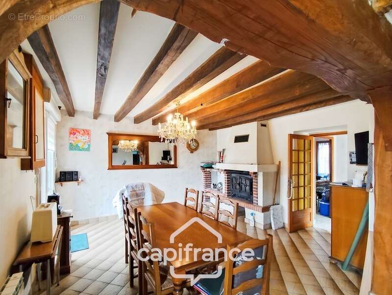 Maison à SAVIGNY-SUR-BRAYE