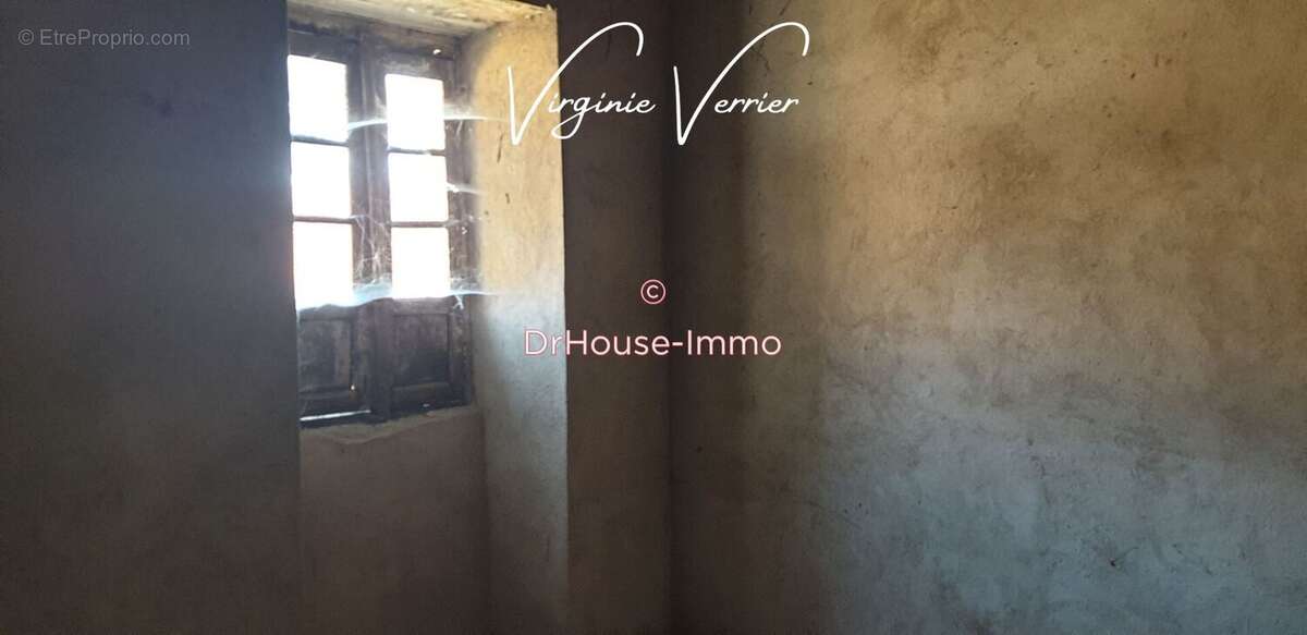 Maison à ROSIERS-DE-JUILLAC