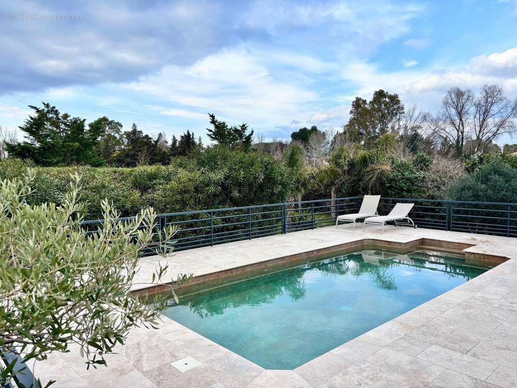 Photo 8 - Maison à FREJUS