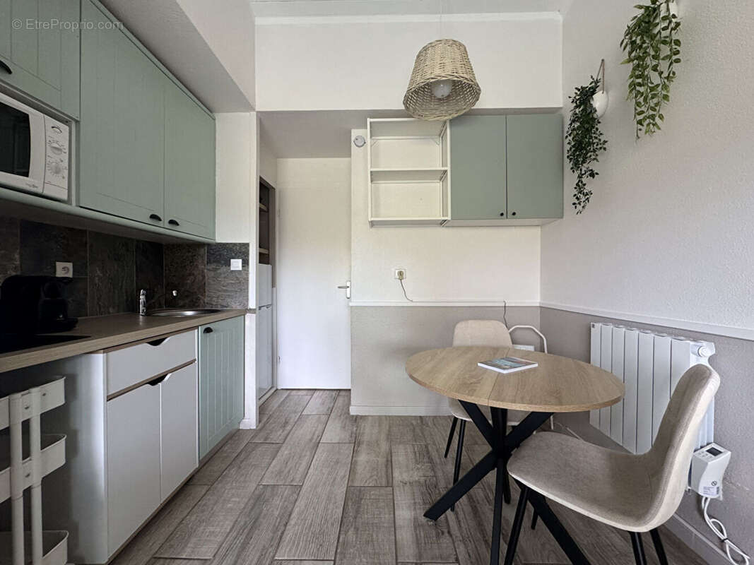 Appartement à MOLIETS-ET-MAA