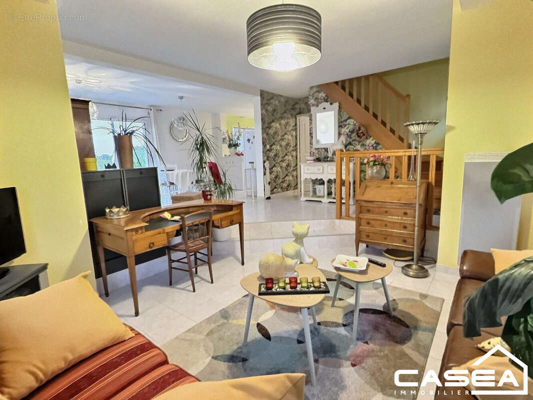 Maison à PLONEOUR-LANVERN