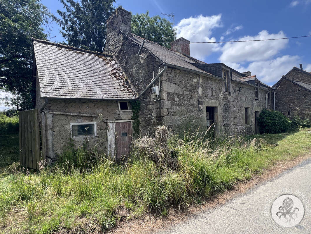 Maison à rénover entièrement   Campagne de Corseul   Terrain de 1164 m2 - photo 8