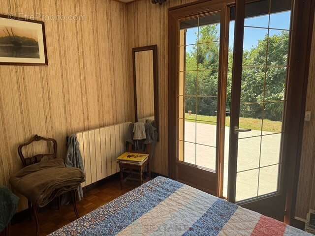 Maison à FOLLAINVILLE-DENNEMONT