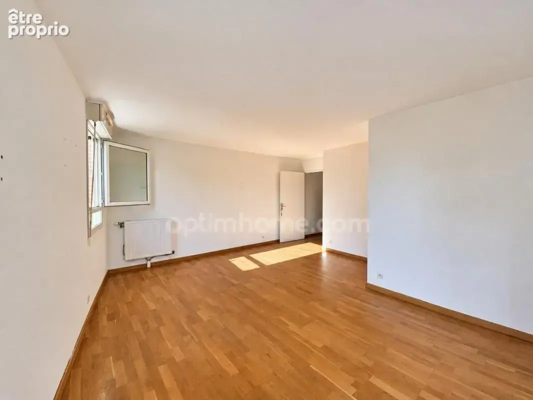 Chilly mazarin (91380) - appartement t3 - centre ville - 2 balcons - ascenseur - box fermé - photo 4