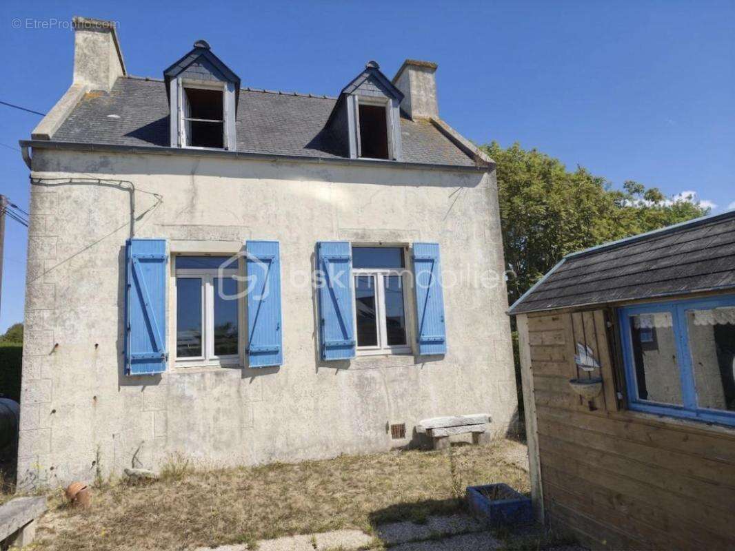 Charmante petite maison à rénover à moins de 500 mètres des plages - photo 2