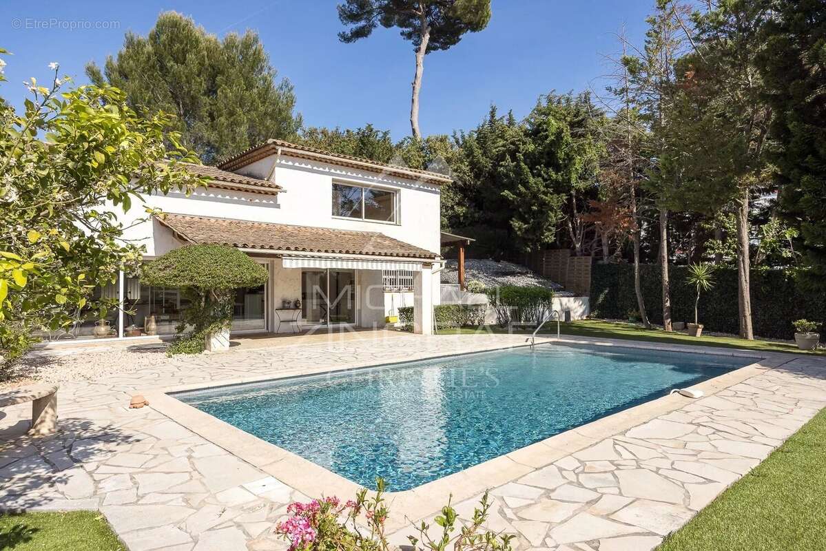 Maison à ANTIBES