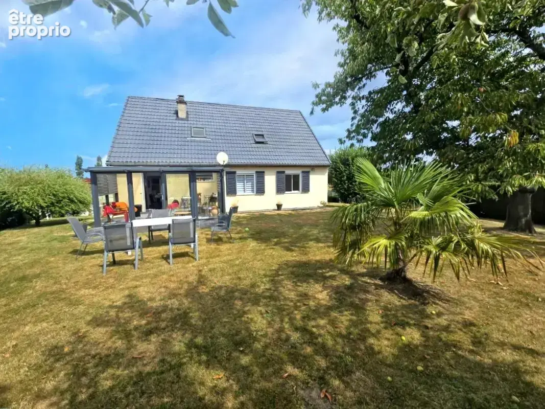 MONDREPUIS (02) -  Vente pavillon individuelle, semi-plain-pied avec 6 chambres , sous-sol  et jardin de près de 10 ares  - photo 2