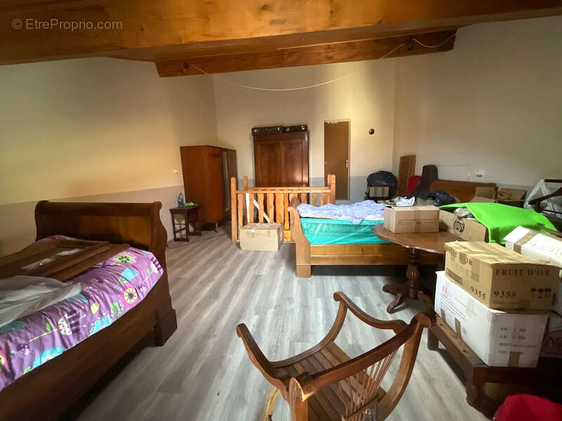 Maison à LABRUGUIERE