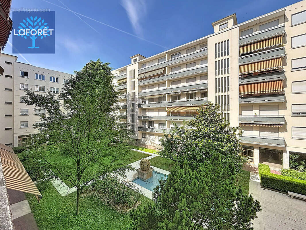 Appartement à LYON-6E