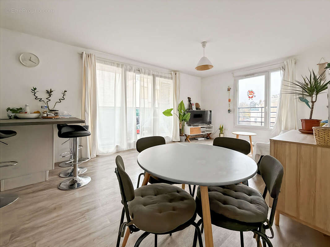 Appartement à JOUY-LE-MOUTIER