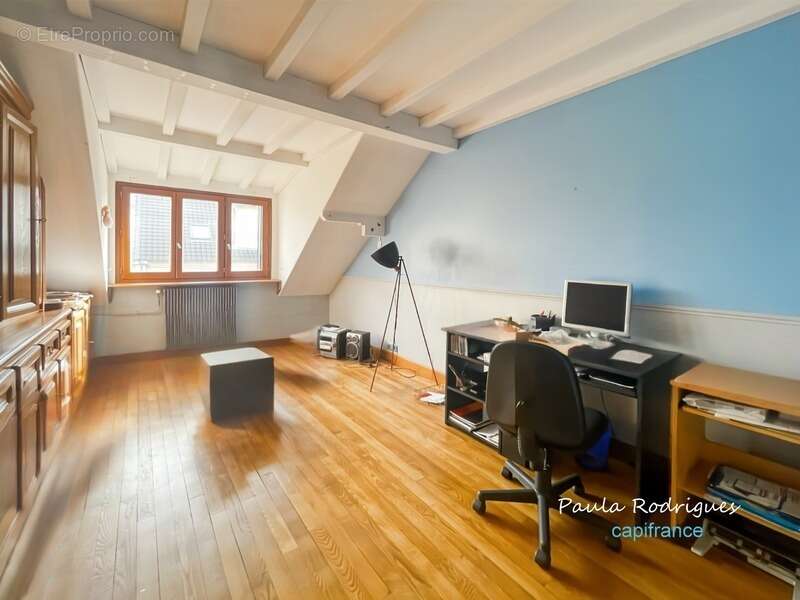 Maison à vendre P6, 6 pièces  LES CLAYES SOUS BOIS (78) - photo 11