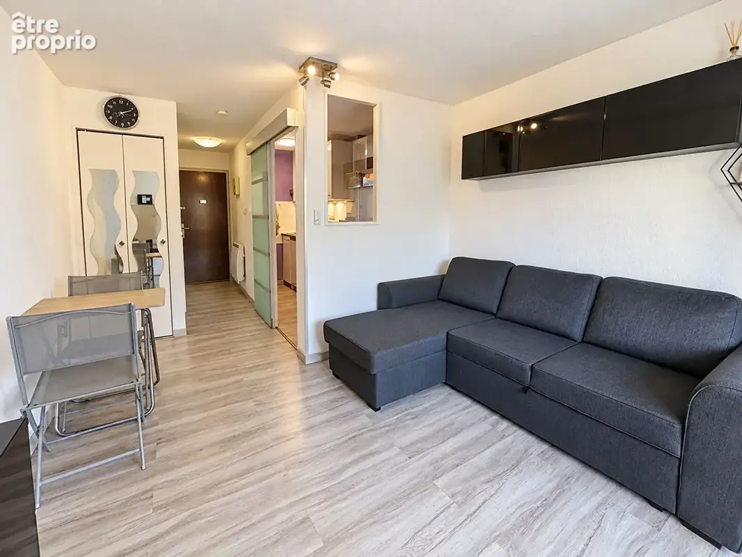 **Exclusivité **Plage & Bord De Mer * *Appartement 3 pièces au dernier étage + Cellier ** (83430) SAINT MANDRIER SUR MER ** - photo 1