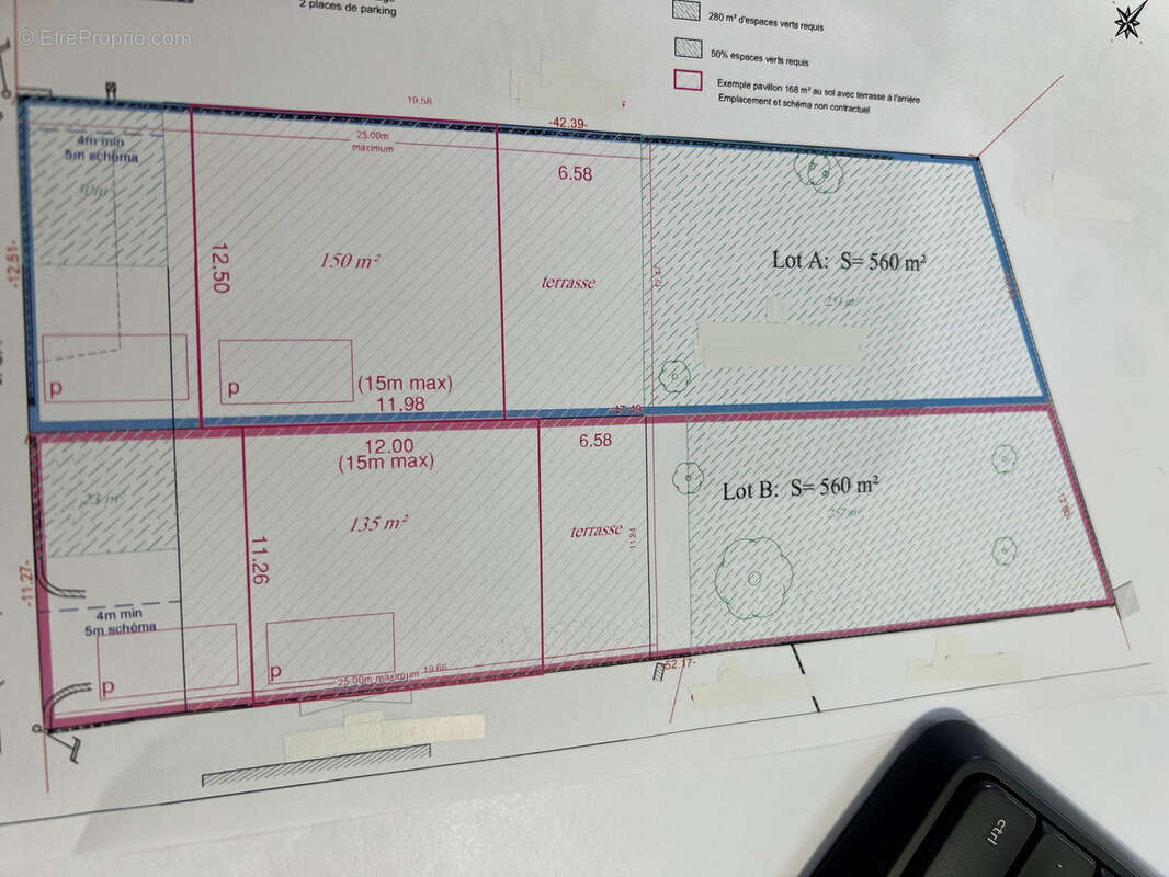 Terrain à PONTAULT-COMBAULT