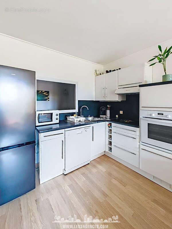 Appartement à COGOLIN