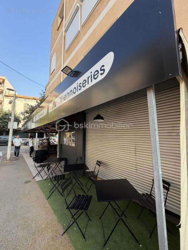 Commerce à CAVALAIRE-SUR-MER