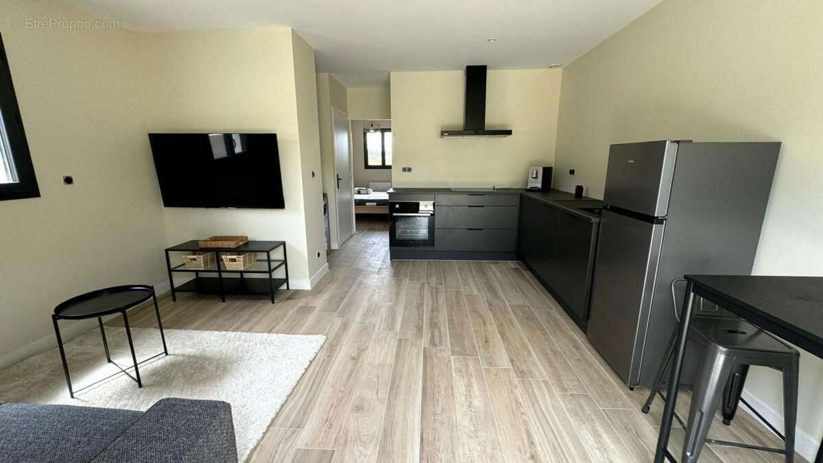 Commerce à NAILLOUX