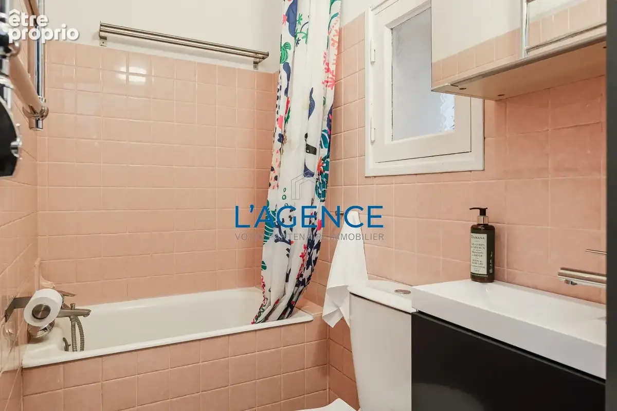 Hyères en coeur de ville, charmante maison de 100m2, vue mer. - photo 11