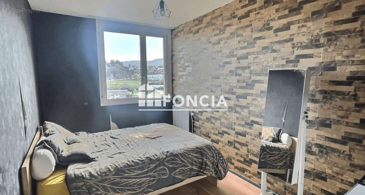 Appartement à FIRMINY