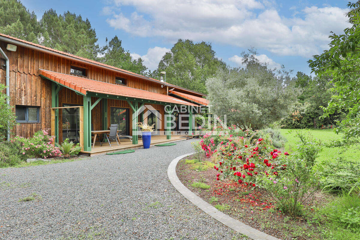 Maison à GUJAN-MESTRAS