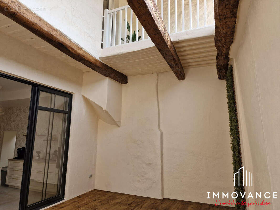 Maison 208 m² à Pinet  - photo 4