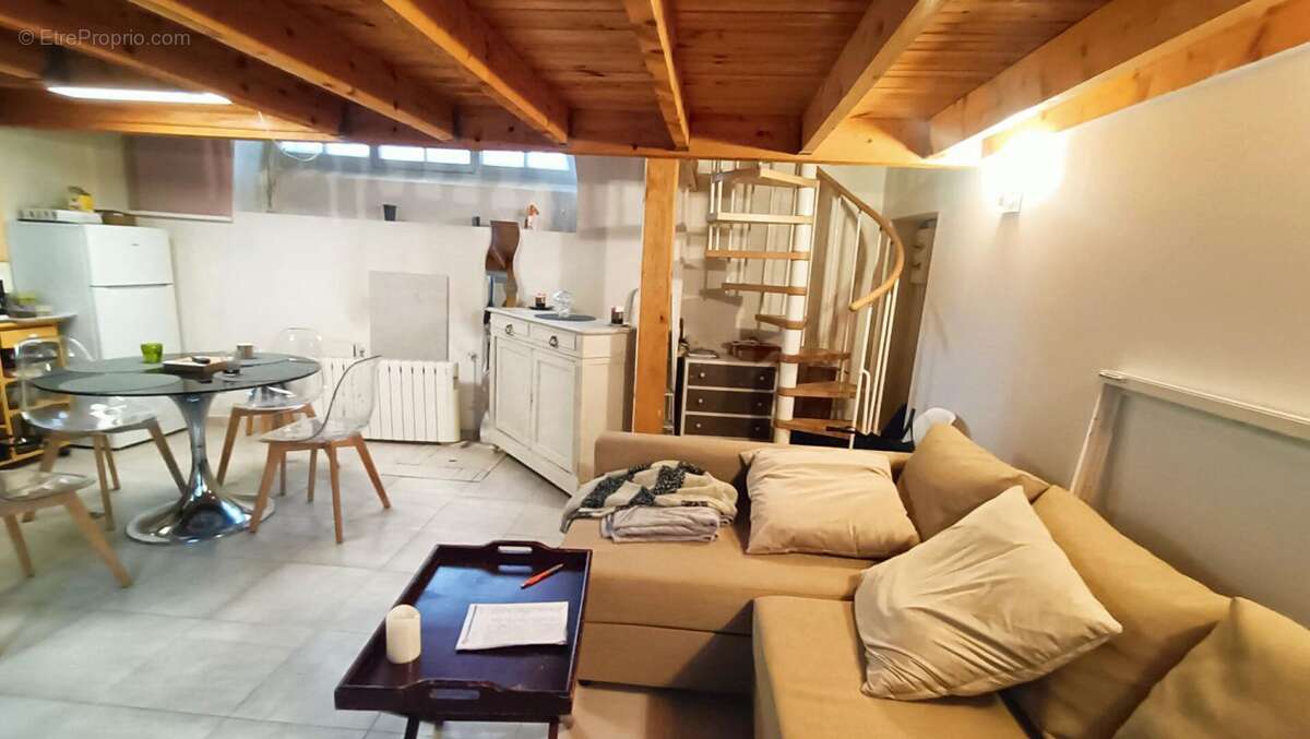 Appartement à BEZIERS