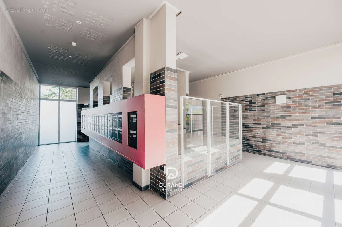 Appartement à MARSEILLE-2E