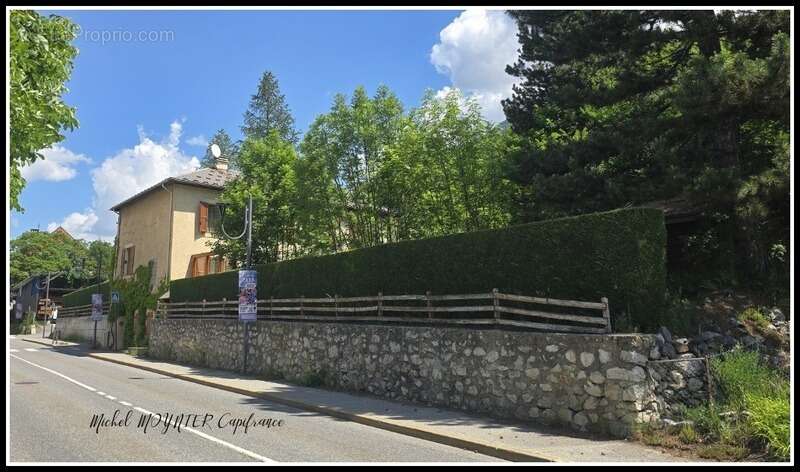Maison à L'ARGENTIERE-LA-BESSEE