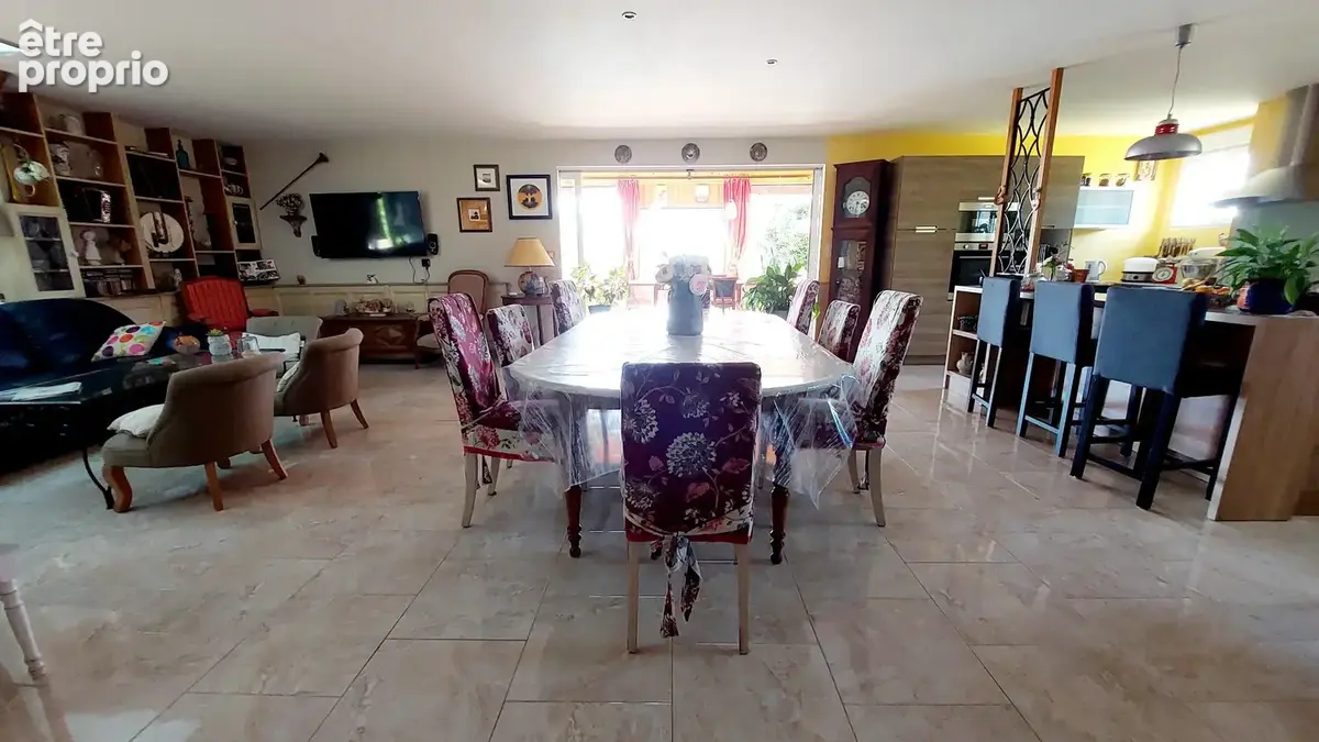 Maison de plain-pied rénovée avec piscine, terrasse couverte de 50 m² et chalet indépendant – Périgord Noir - photo 4