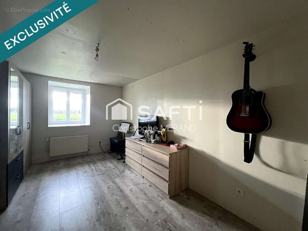 Photo 8 - Maison à LES ORMES