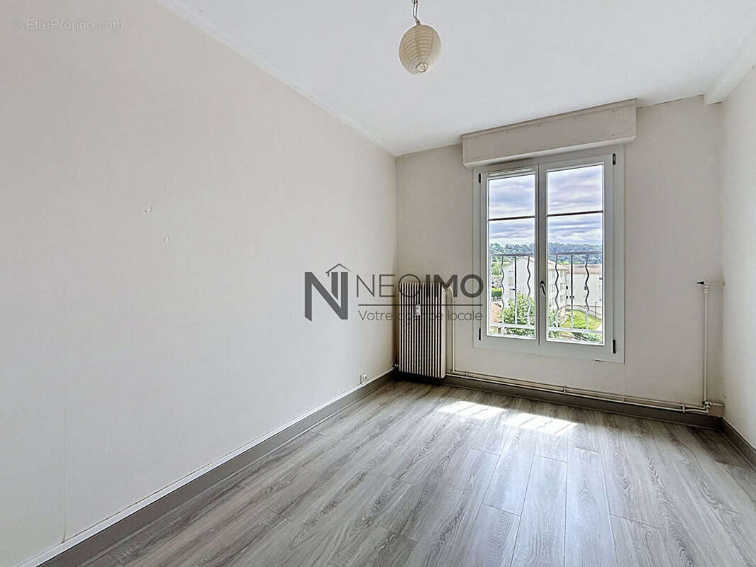 Appartement Neufchateau 4 pièce(s)  90.18 m2 - photo 7