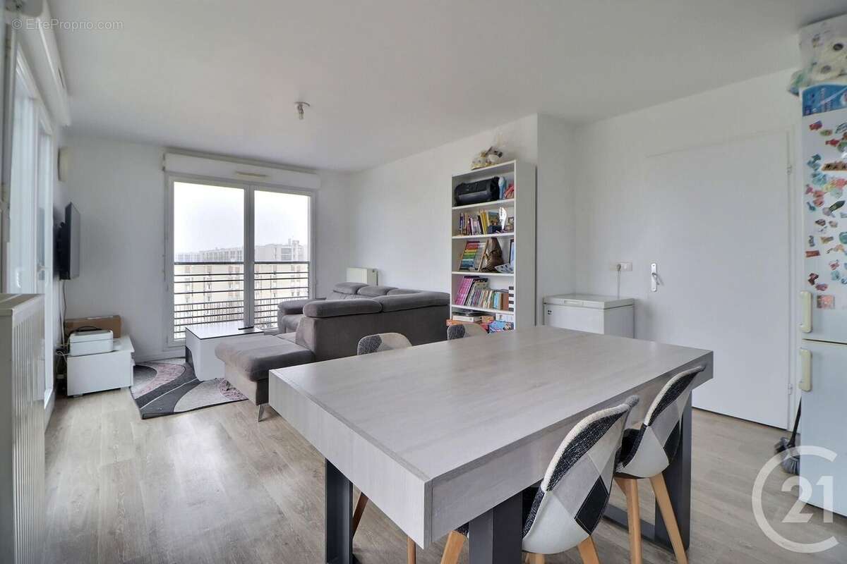 Appartement à AULNAY-SOUS-BOIS
