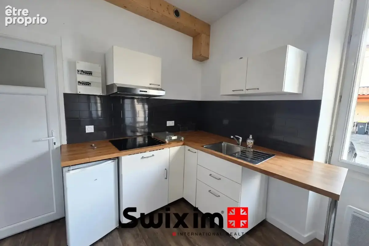 Charmant studio lumineux à Lesparre-Médoc, 28.99 m² - photo 2