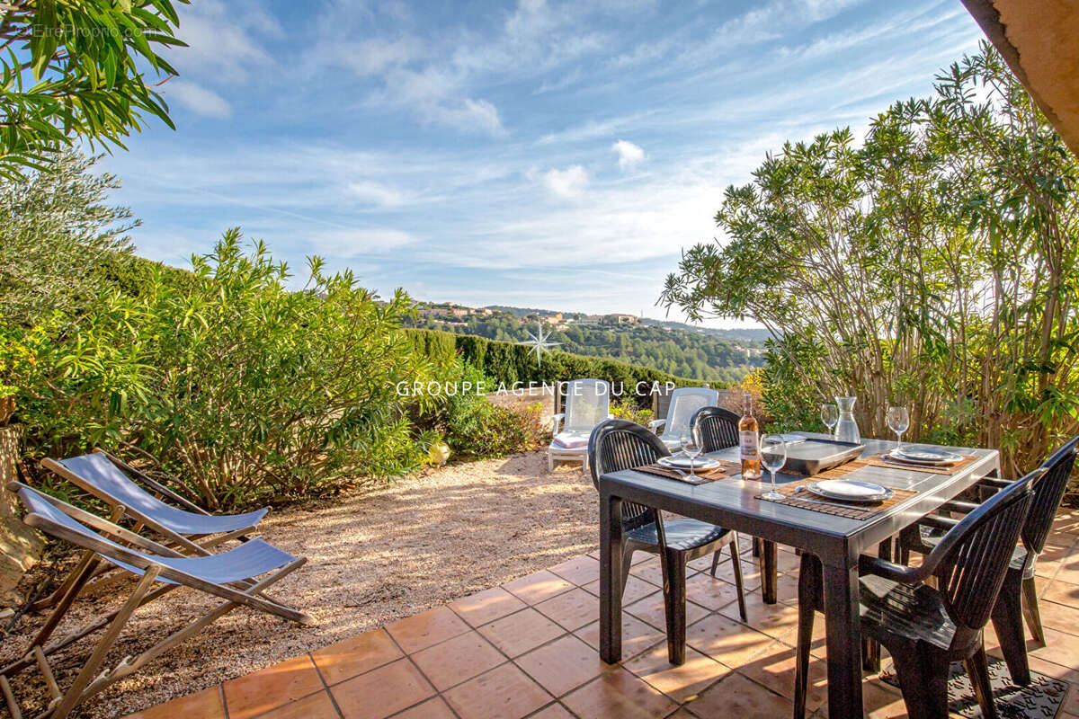 Maison à LES ISSAMBRES