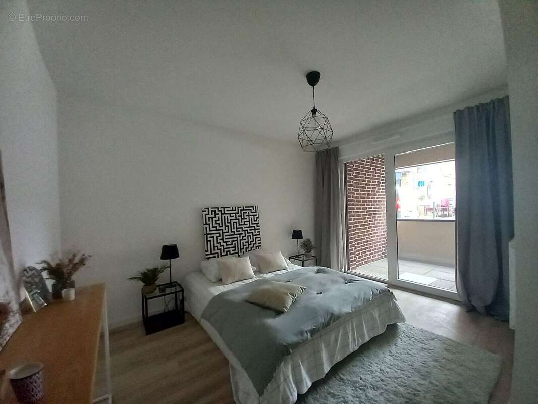 Appartement à FOUGERES