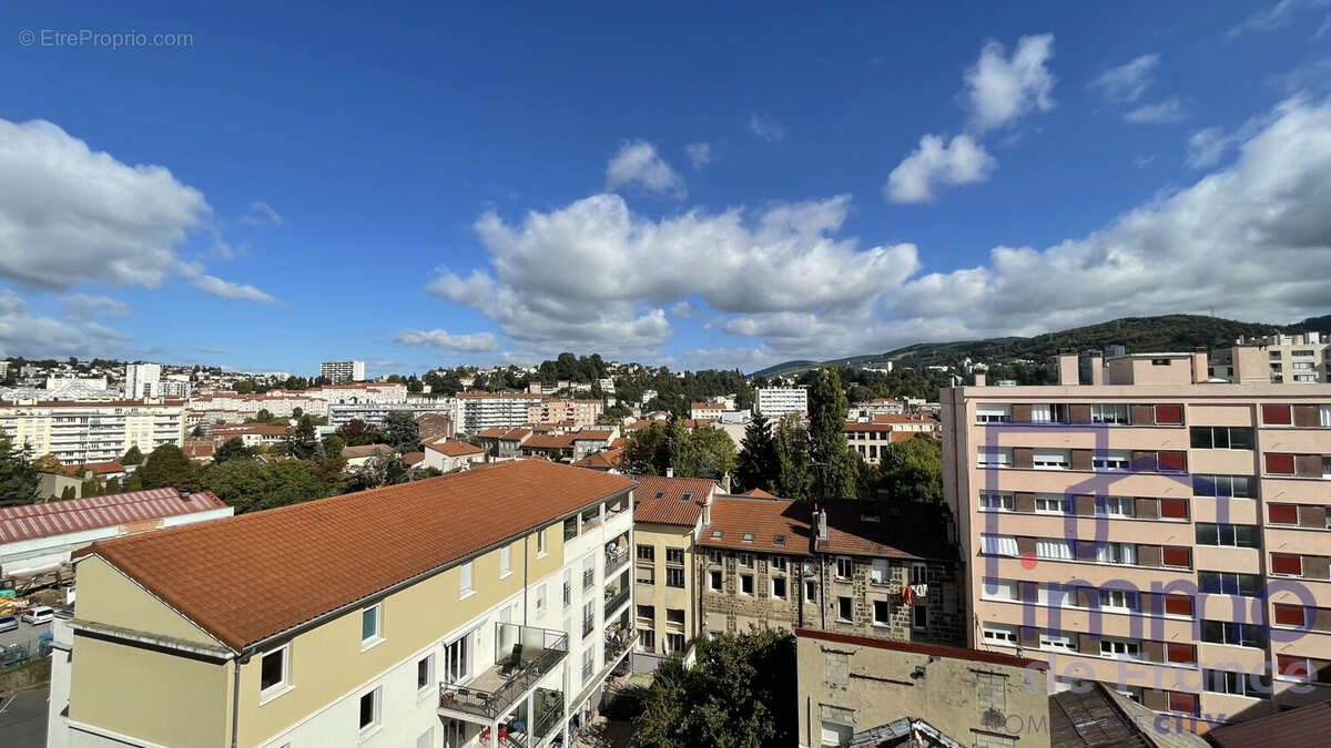 Appartement à SAINT-ETIENNE