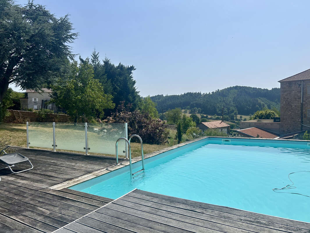 Maison à CUINZIER
