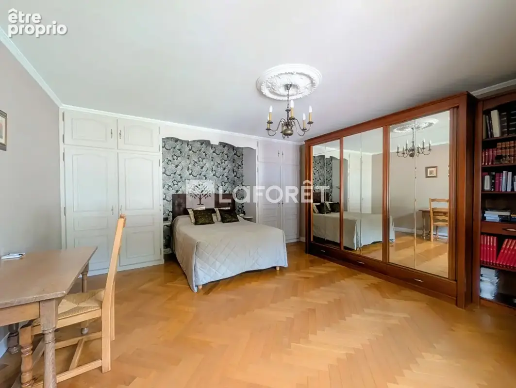 Maison Saint Pierre Les Elbeuf, 200m², 5 chambres, garages, studio - photo 8