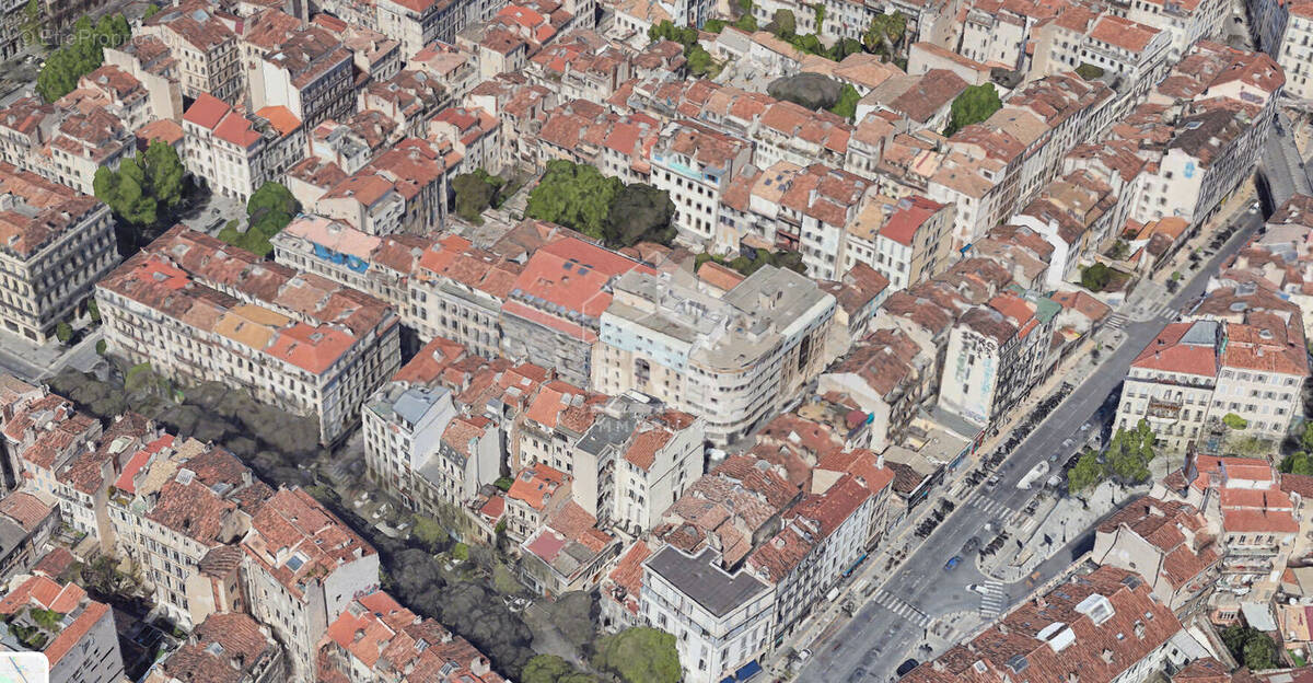 Parking à MARSEILLE-6E