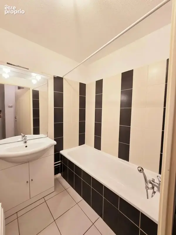 Appartement 2 pièces 50 m² à vendre à Belleville (69220) - photo 10