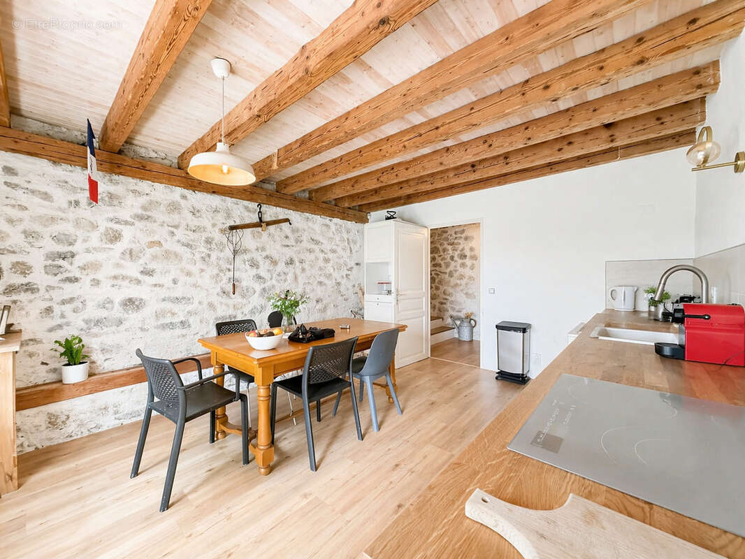 Maison à FAUCIGNY