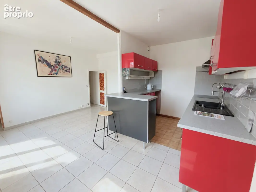 Maison 3 pièces à vendre à Conflans Sainte Honorine, quartier centre ville et proche gare  SNCF !!! - photo 3