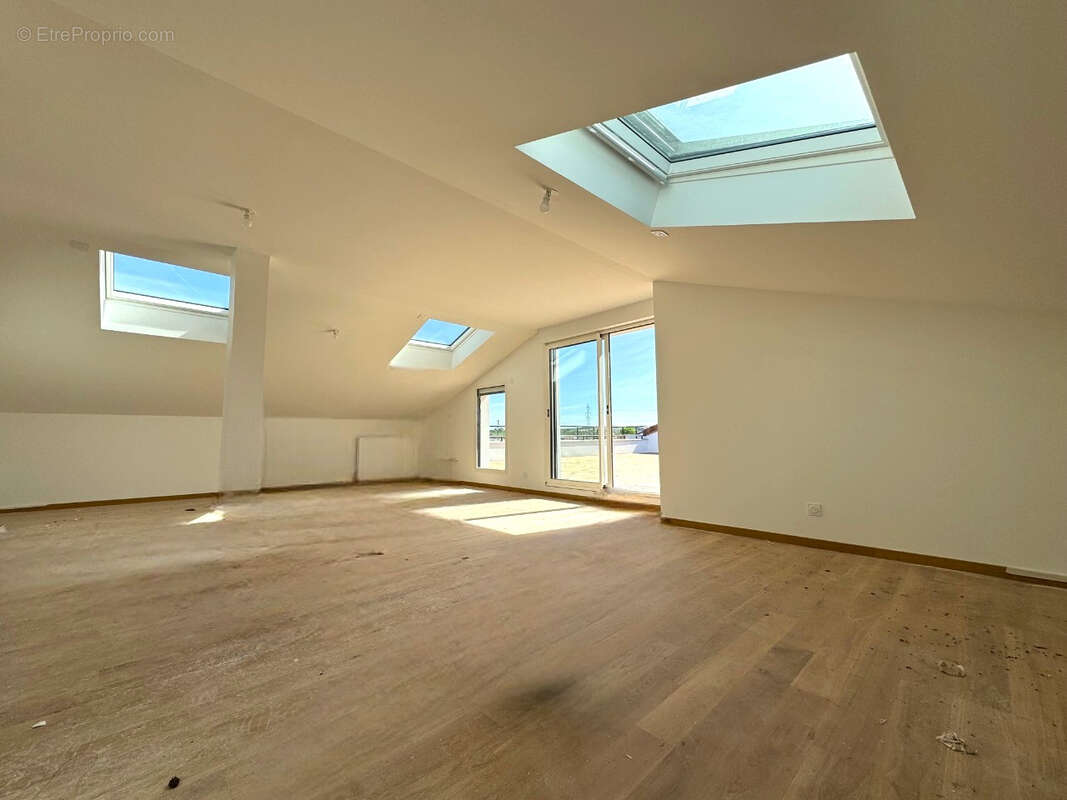 Appartement à SAINT-ORENS-DE-GAMEVILLE