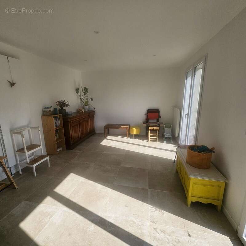 Maison au calme sur 3300 m2 de terrain arboré - photo 11