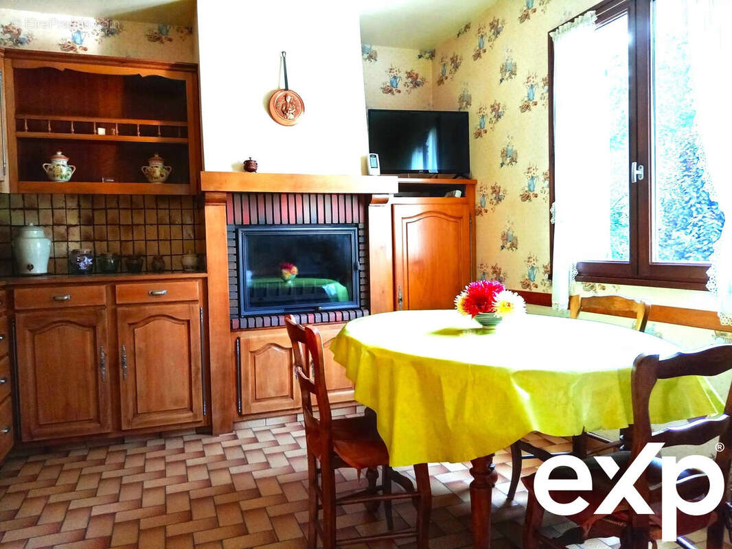 Maison à LA ROUXIERE