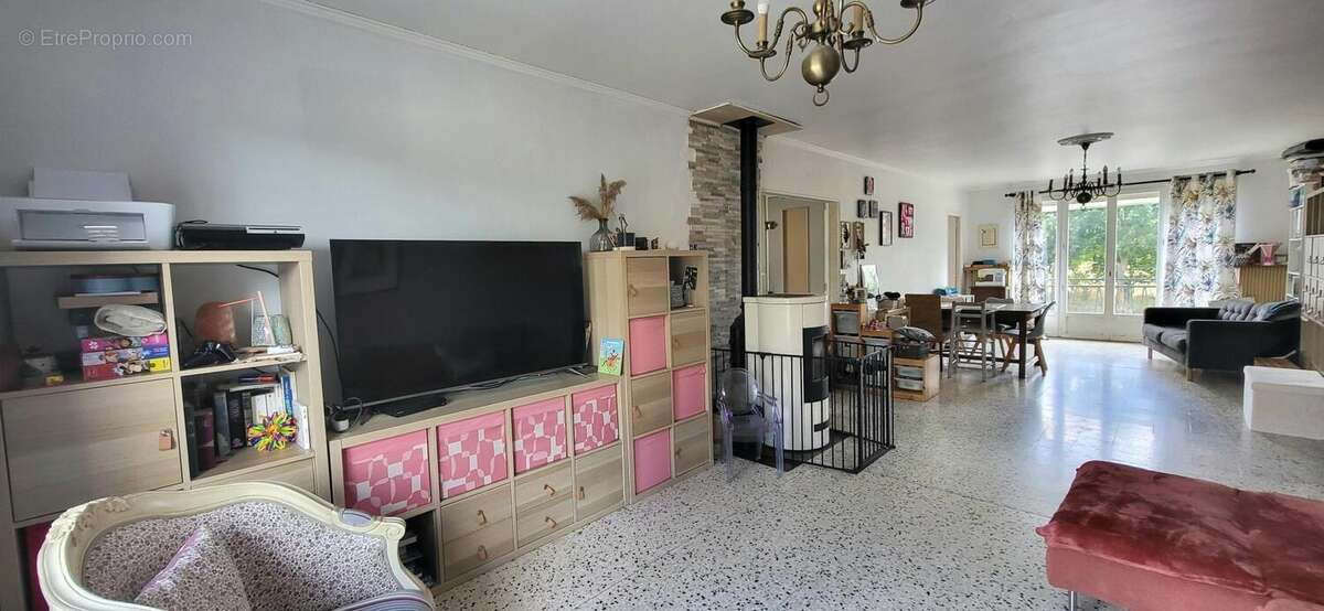 Maison 97 m² à Belhomert-Guehouville  - photo 2